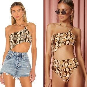 Superdown Tahlia Cut Out Bodysuit in Brown Snake